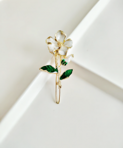 Lilly clip